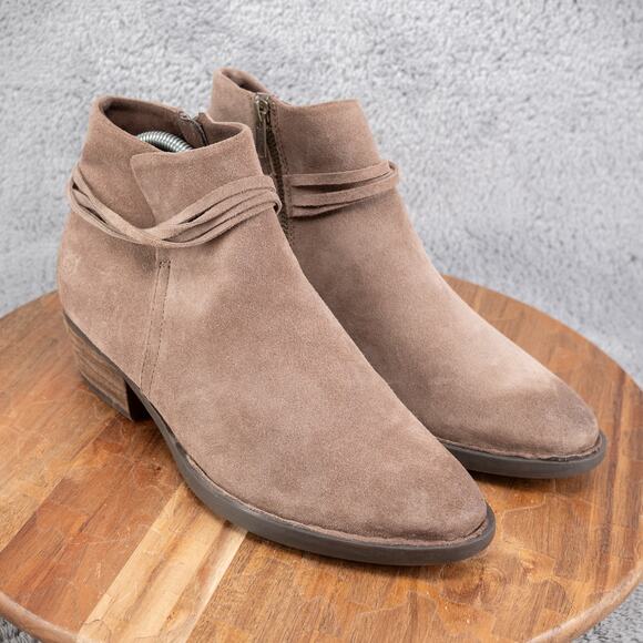 Born Womens Isobelle Boots Size 8.5 Gray Suede Distresed Booties Low Heel Fringe - Picture 1 of 8